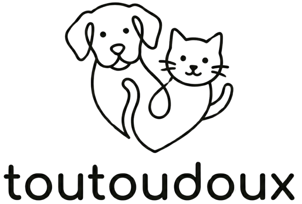 Logo of 'toutoudoux' with a dog and cat illustration on a white background